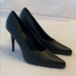 Colin Stuart - Classy Black Heel - Size 7
